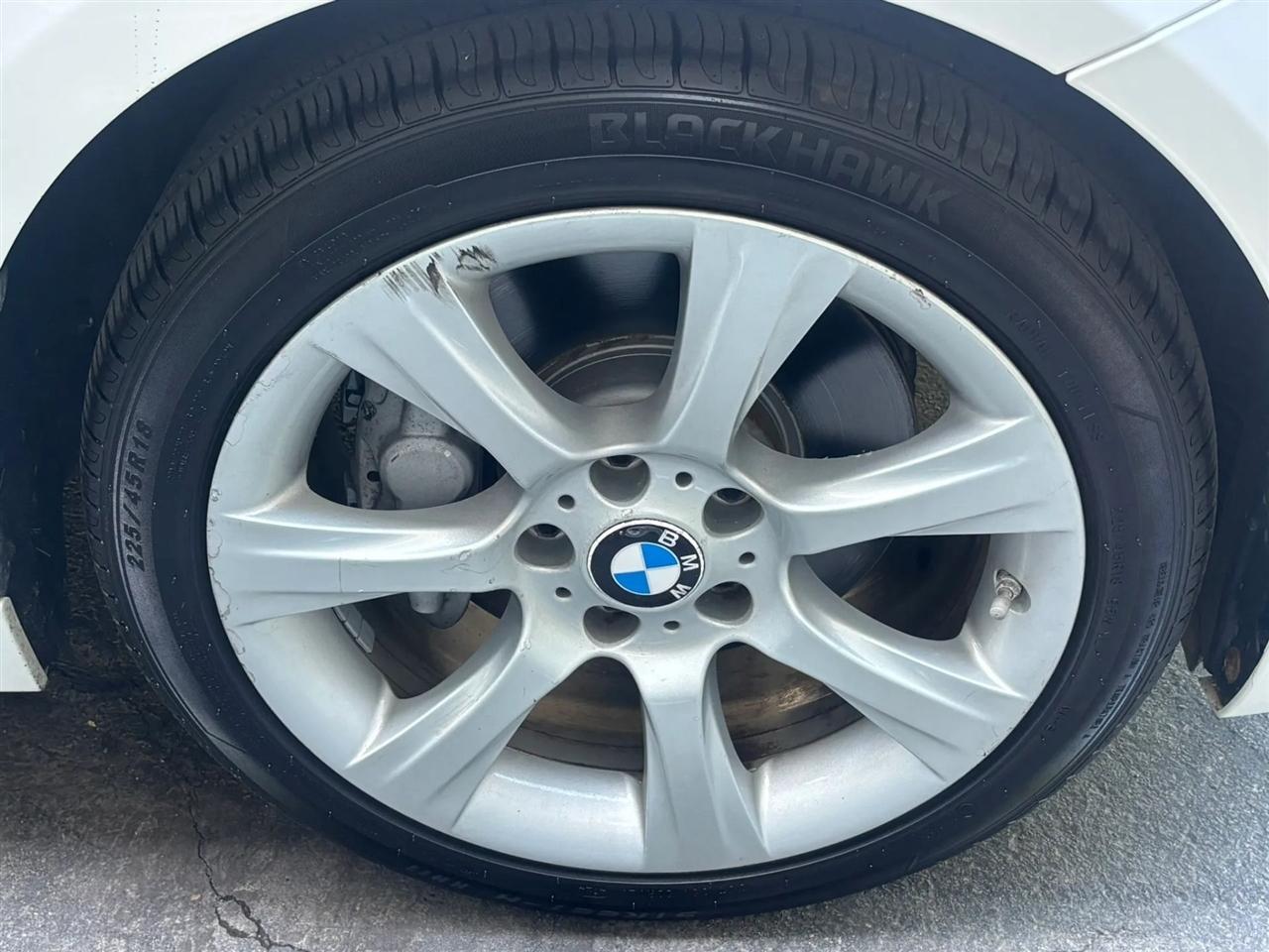 BMW 3-Series 335i xDrive Sedan 2014