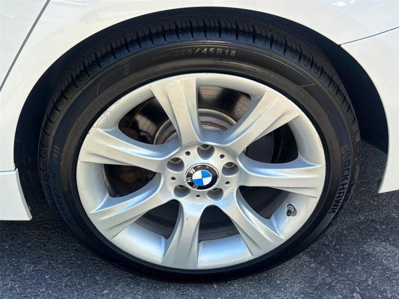 BMW 3-Series 335i xDrive Sedan 2014