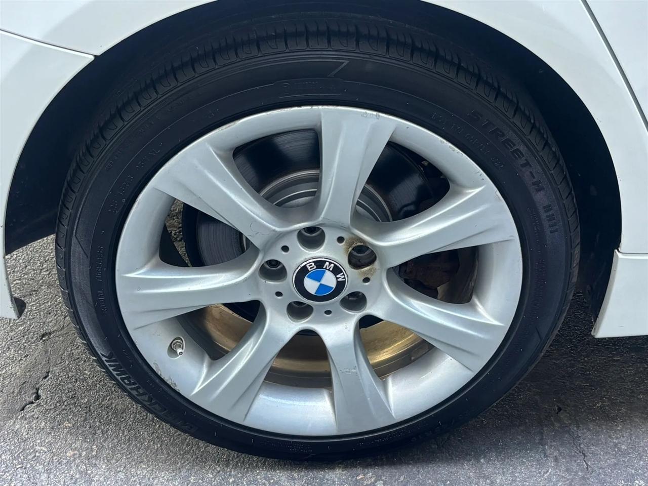 BMW 3-Series 335i xDrive Sedan 2014