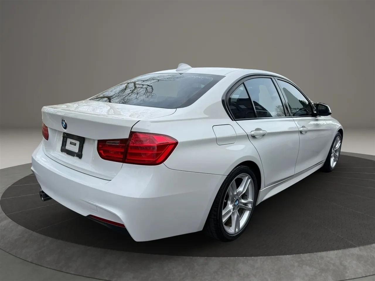 BMW 3-Series 328i Sedan 2014