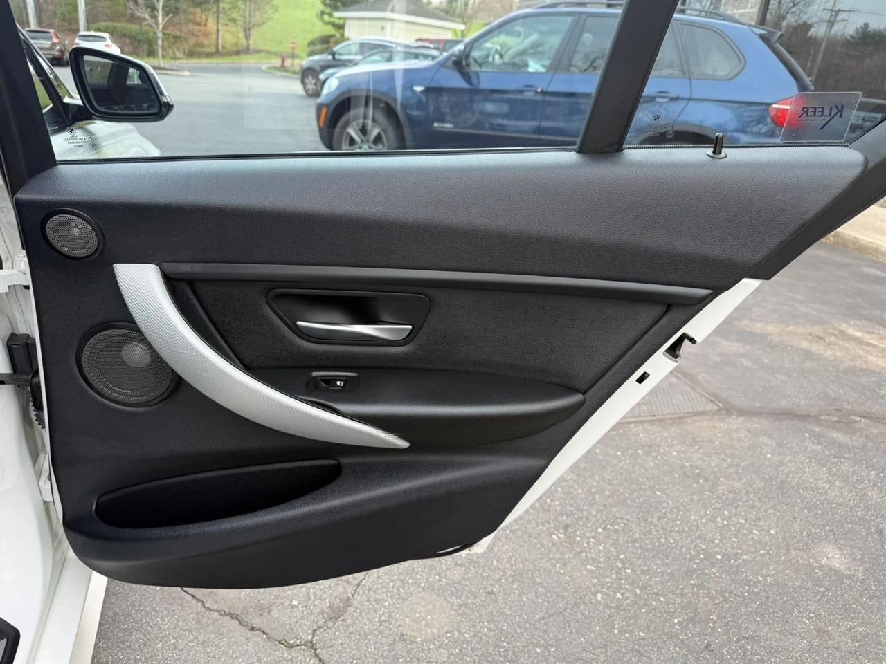 BMW 3-Series 328i Sedan 2014