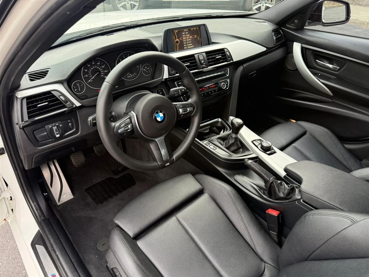 BMW 3-Series 328i Sedan 2014