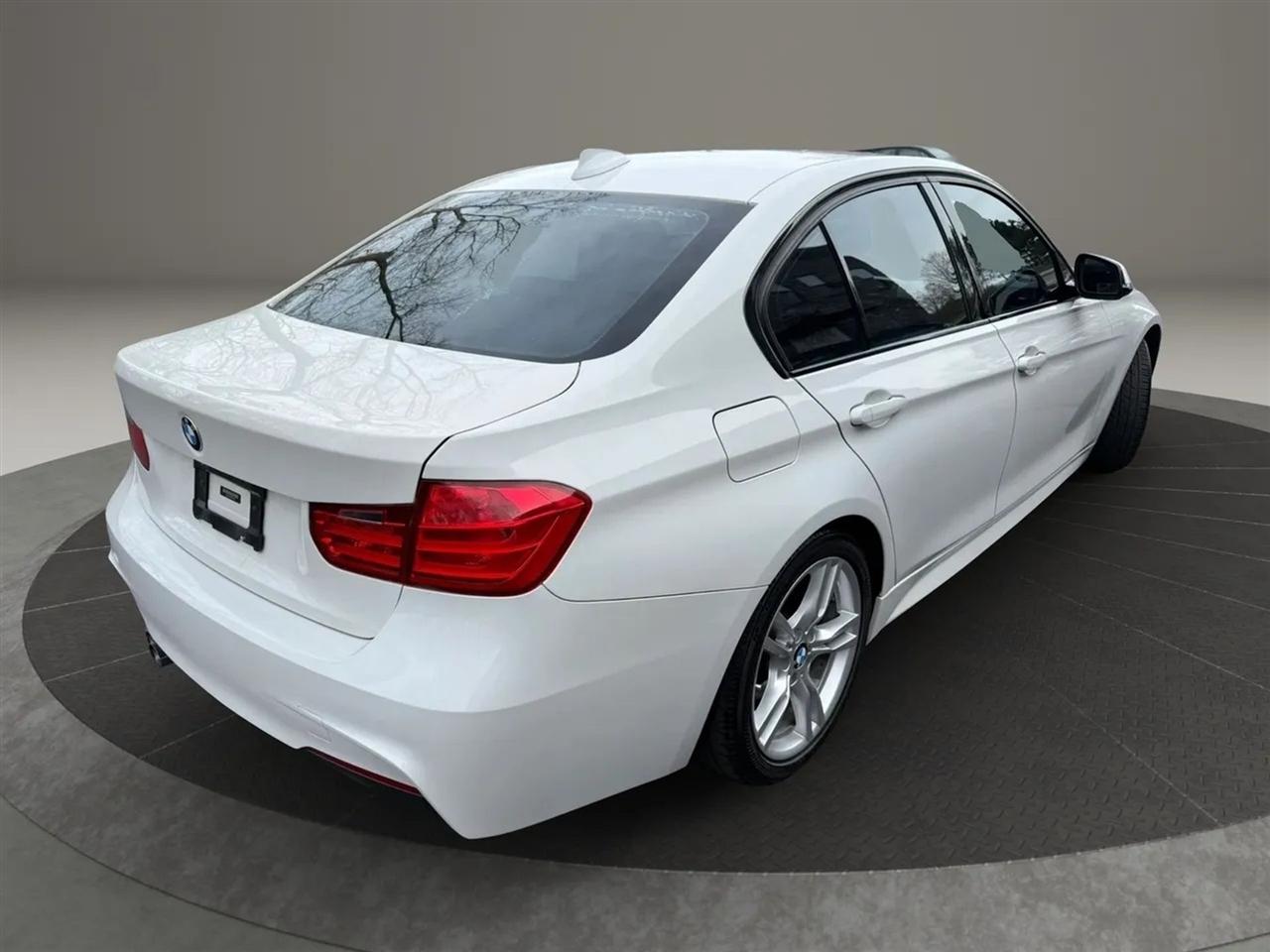 BMW 3-Series 328i Sedan 2014