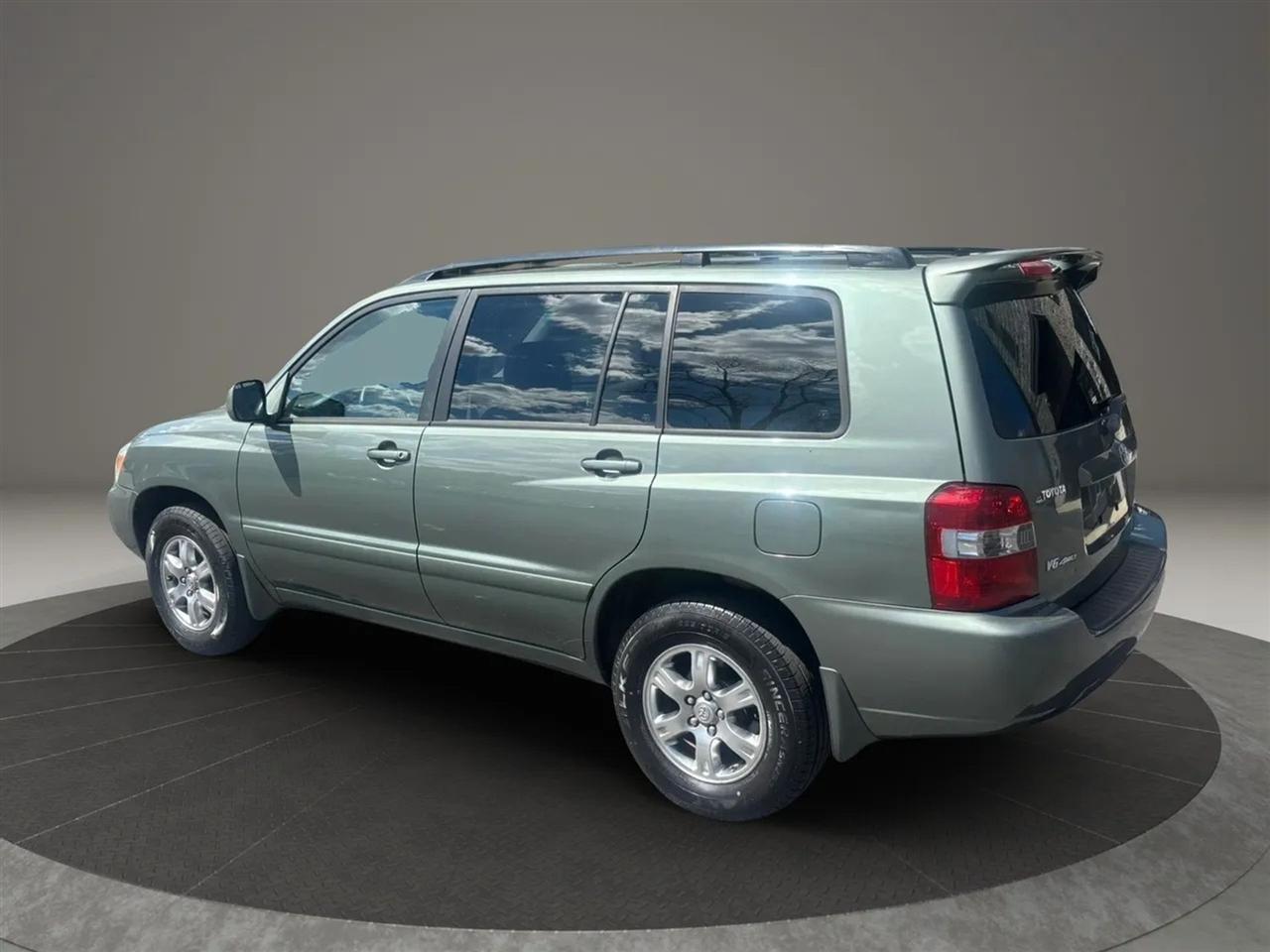Toyota Highlander Limited V6 4WD 2007