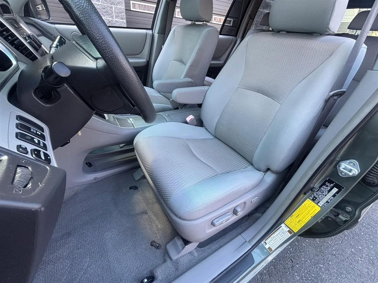 Toyota Highlander Limited V6 4WD 2007