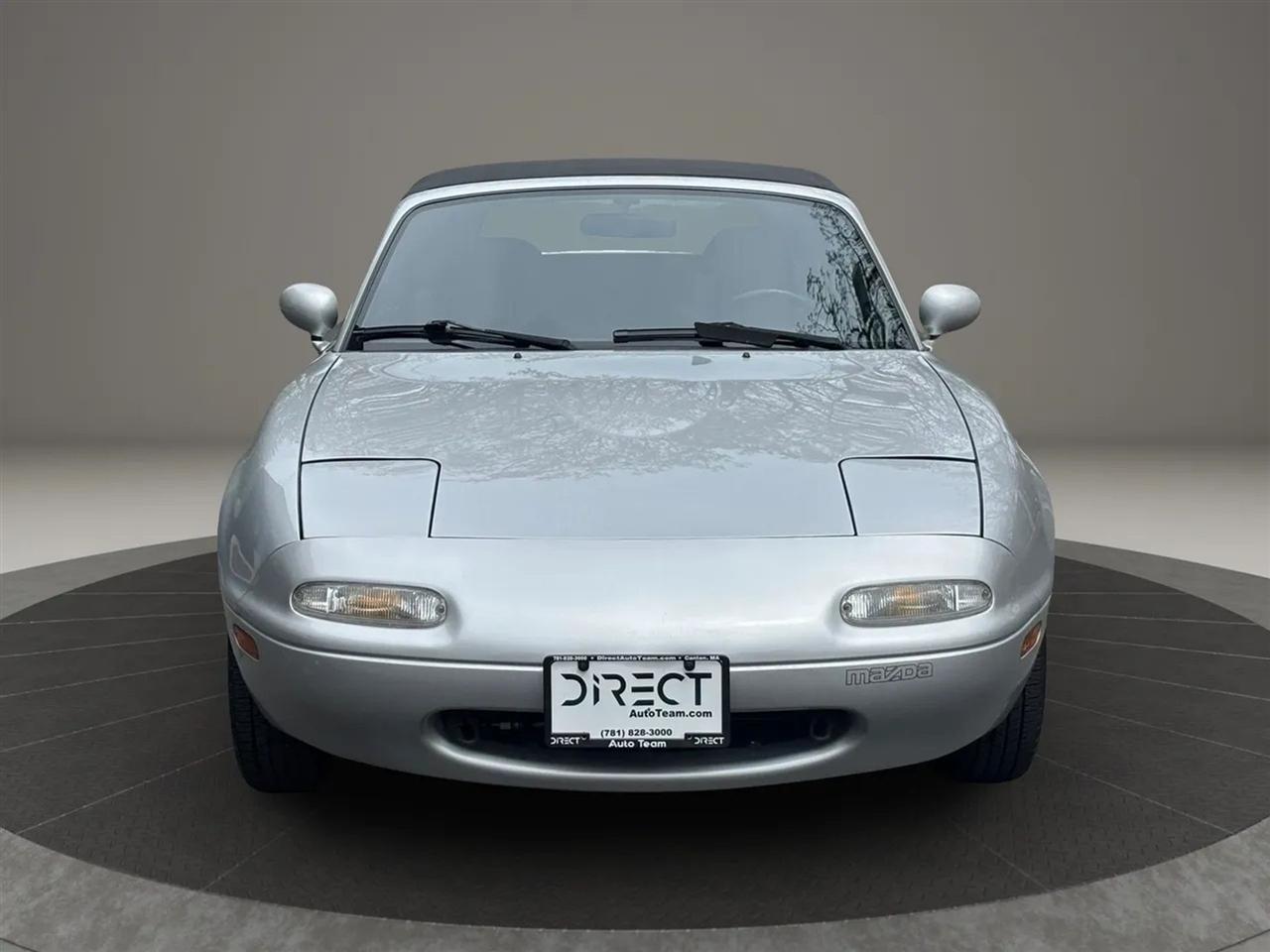 Mazda MX-5 Miata Base 1990
