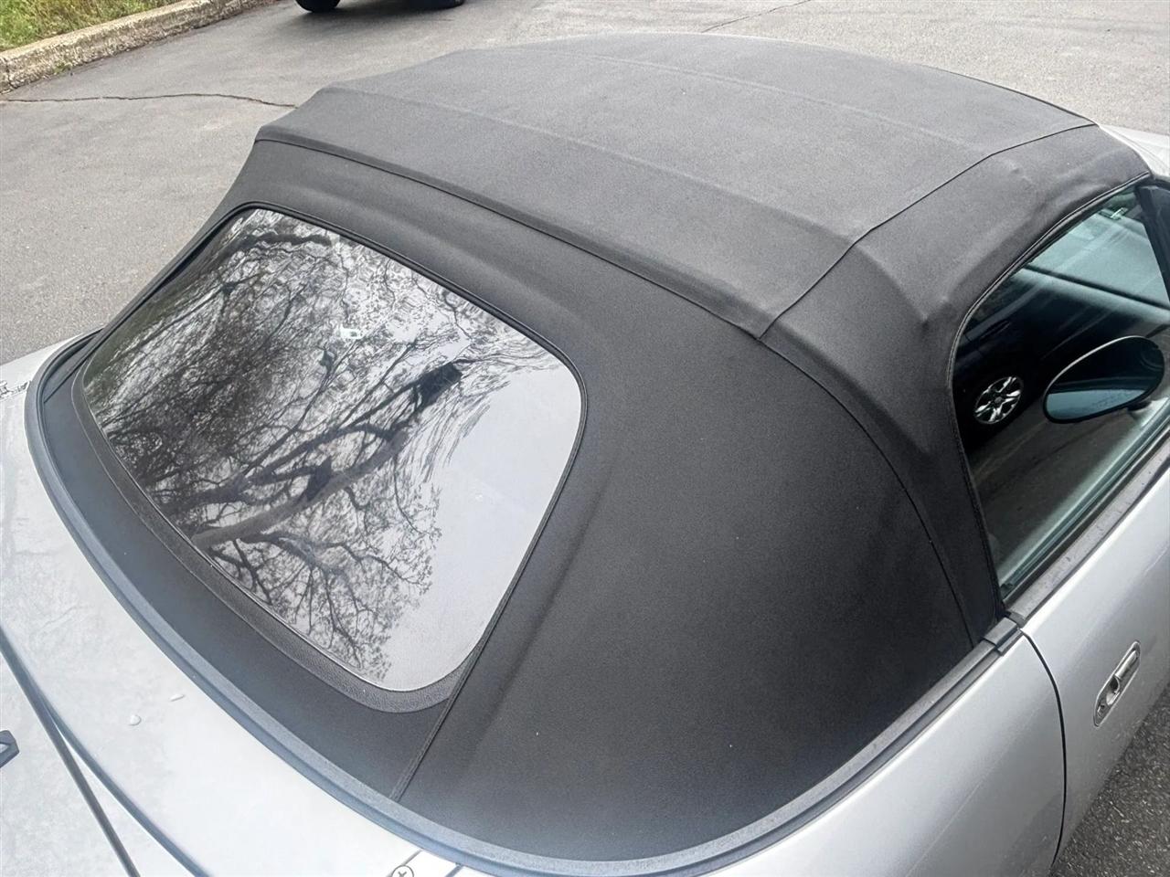Mazda MX-5 Miata Base 1990
