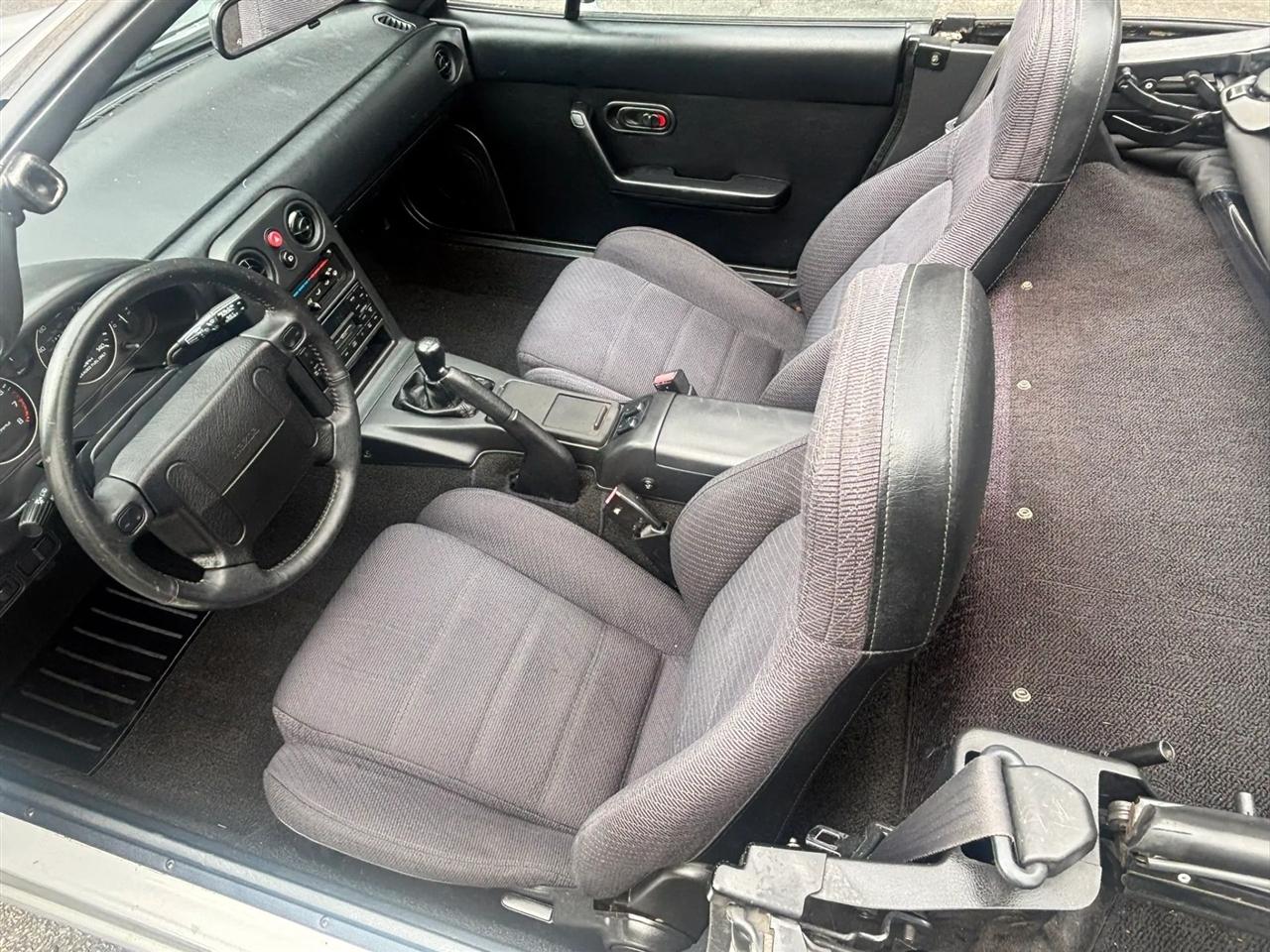 Mazda MX-5 Miata Base 1990
