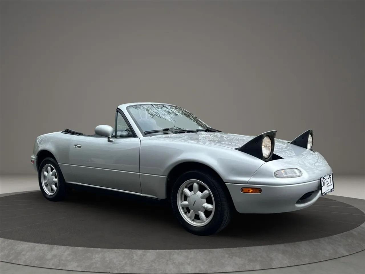 Mazda MX-5 Miata Base 1990