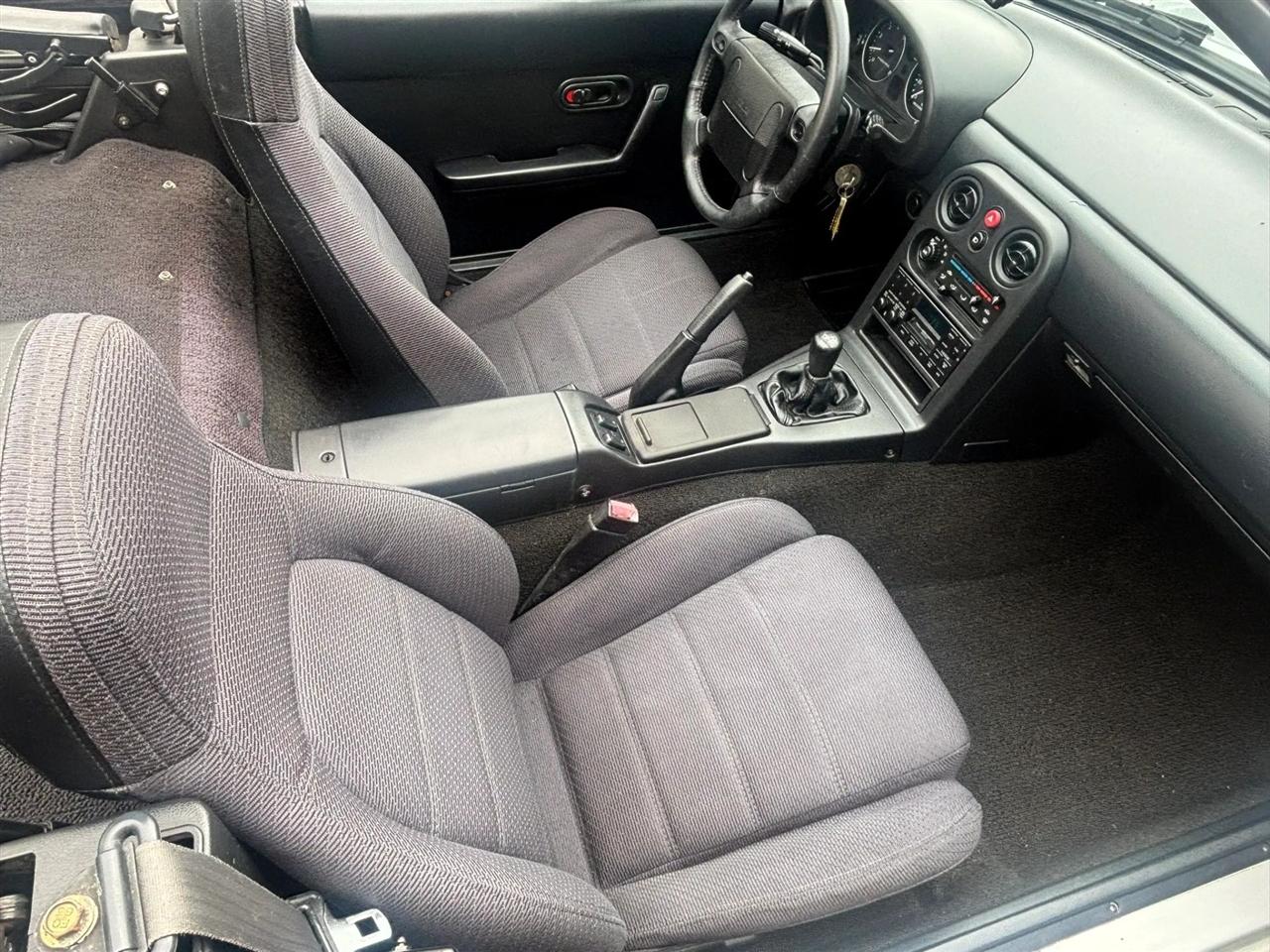 Mazda MX-5 Miata Base 1990