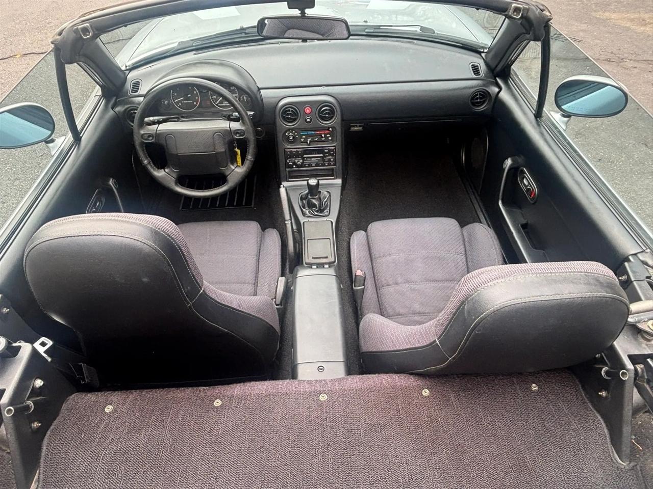 Mazda MX-5 Miata Base 1990