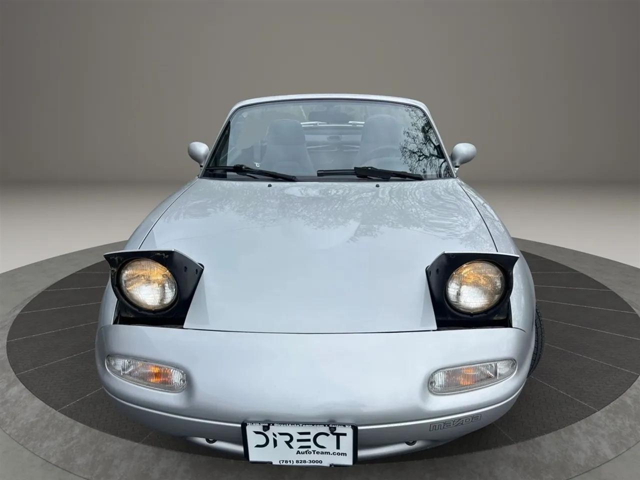 Mazda MX-5 Miata Base 1990