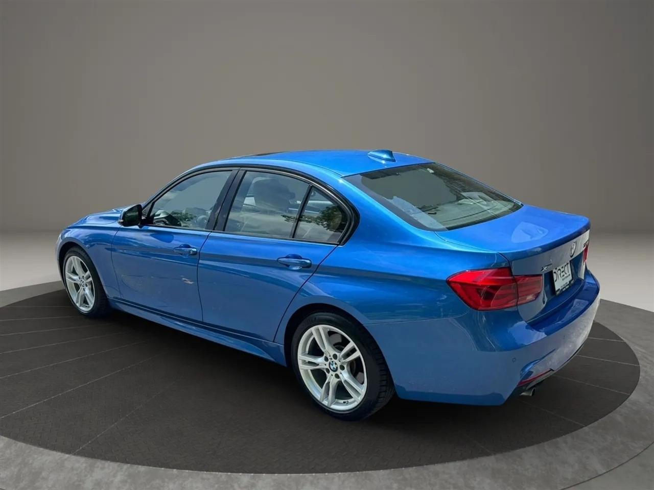 BMW 3-Series 330i xDrive SULEV Sedan 2017