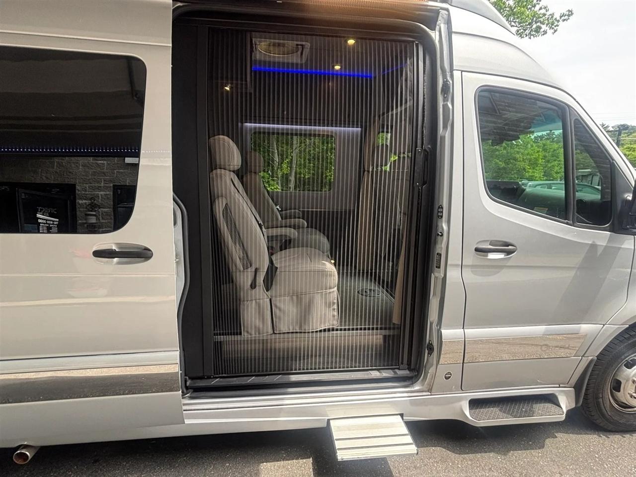 Mercedes-Benz Sprinter 3500 XD 170-in. WB 2019