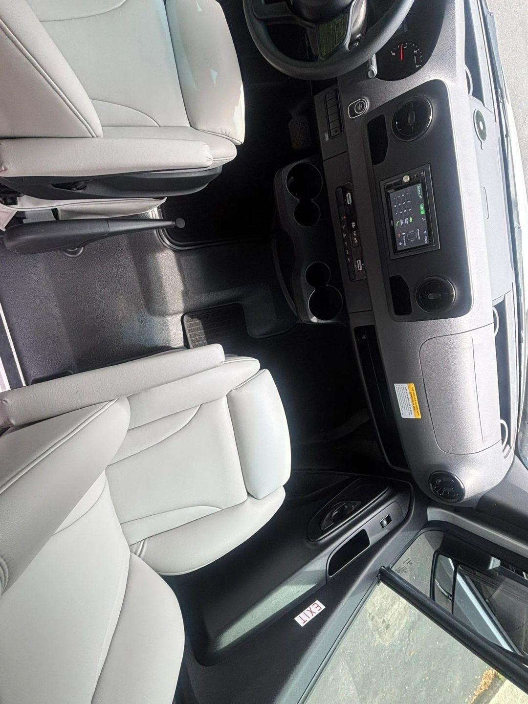 Mercedes-Benz Sprinter 3500 XD 170-in. WB 2019