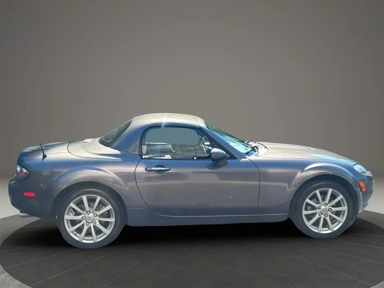 Mazda MX-5 Miata Sport Hard Top 2007