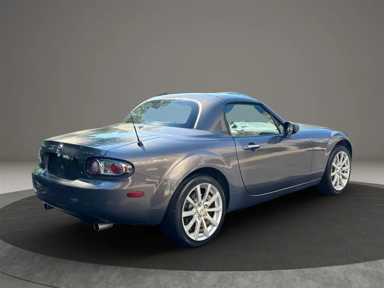 Mazda MX-5 Miata Sport Hard Top 2007