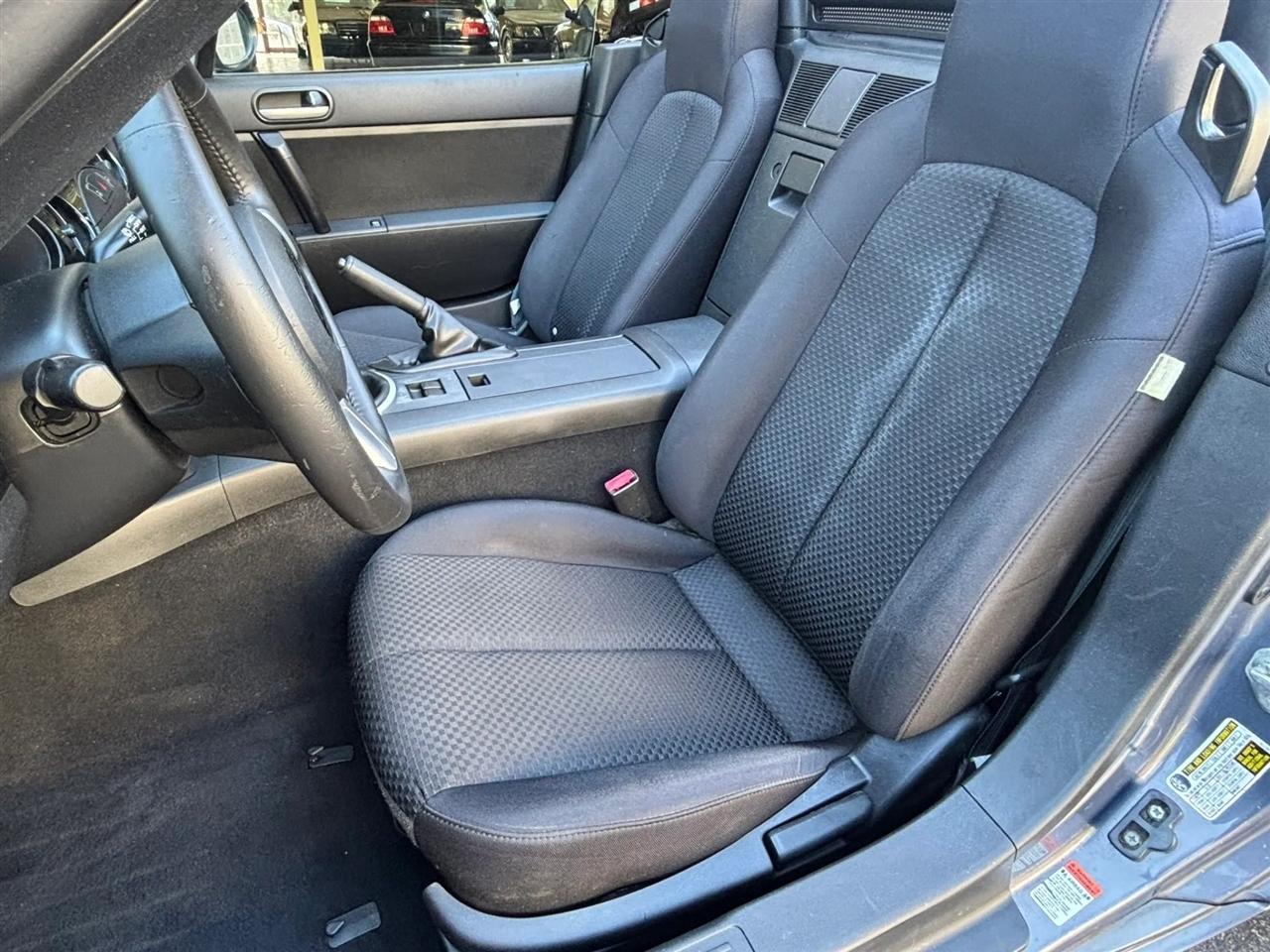 Mazda MX-5 Miata Sport Hard Top 2007