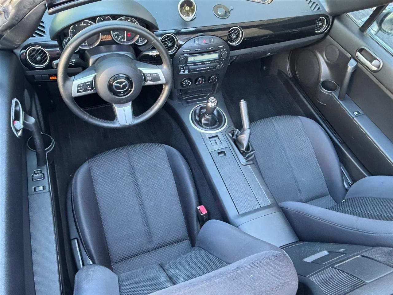 Mazda MX-5 Miata Sport Hard Top 2007