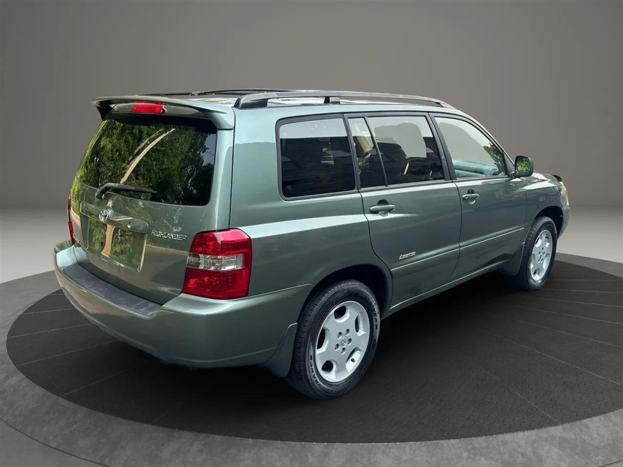 Toyota Highlander Limited V6 4WD 2007