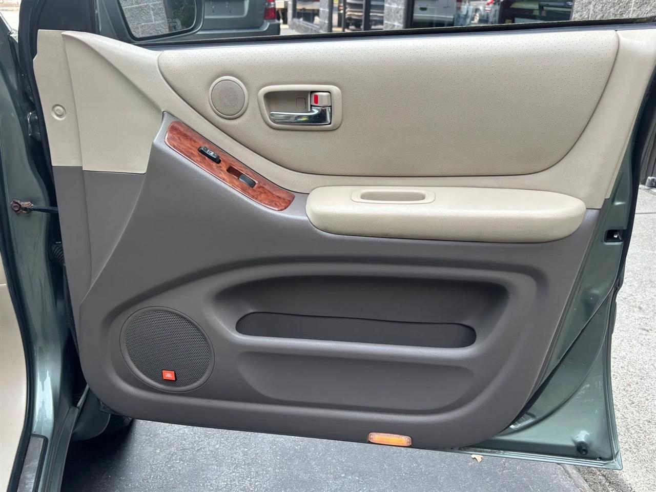 Toyota Highlander Limited V6 4WD 2007