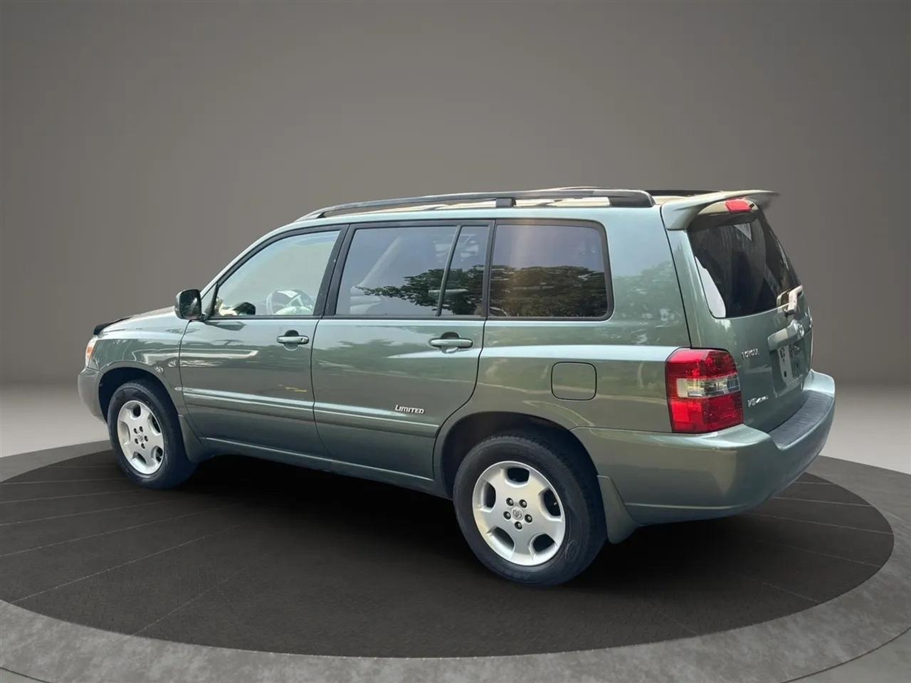 Toyota Highlander Limited V6 4WD 2007