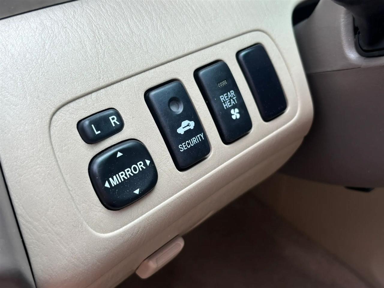 Toyota Highlander Limited V6 4WD 2007