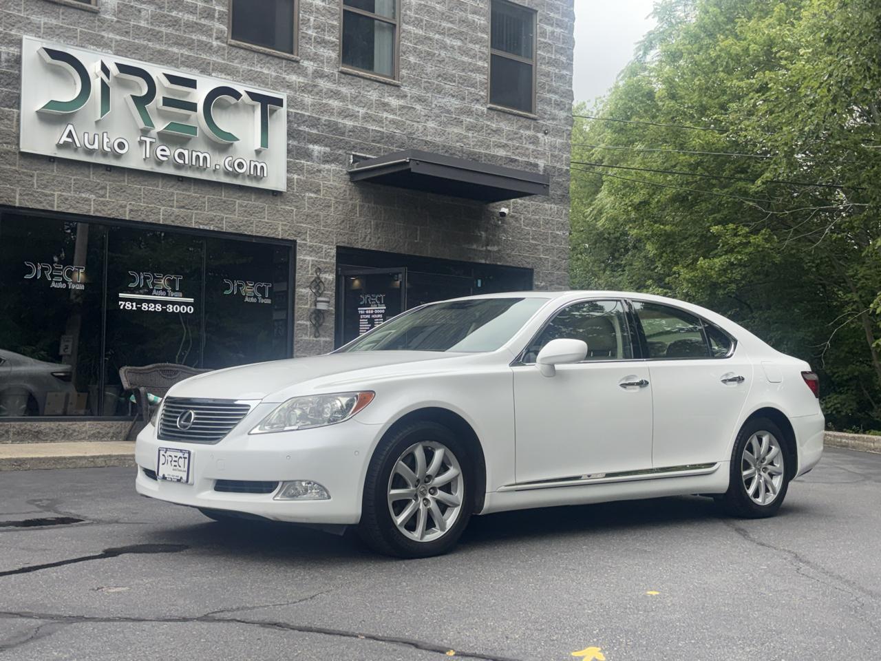 Lexus LS 460 Luxury Sedan AWD 2009