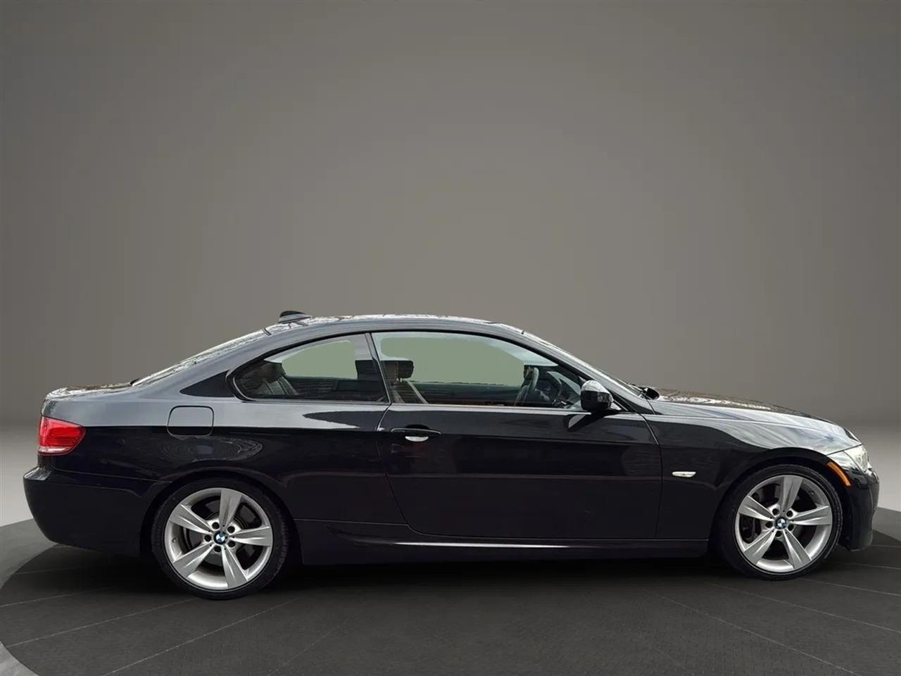 BMW 3-Series 335i Coupe 2010