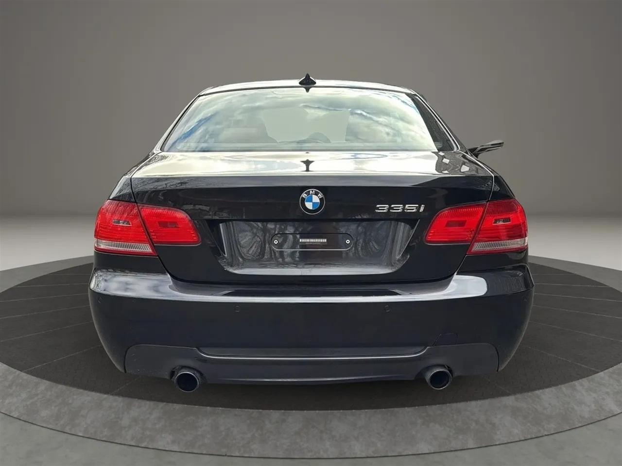 BMW 3-Series 335i Coupe 2010