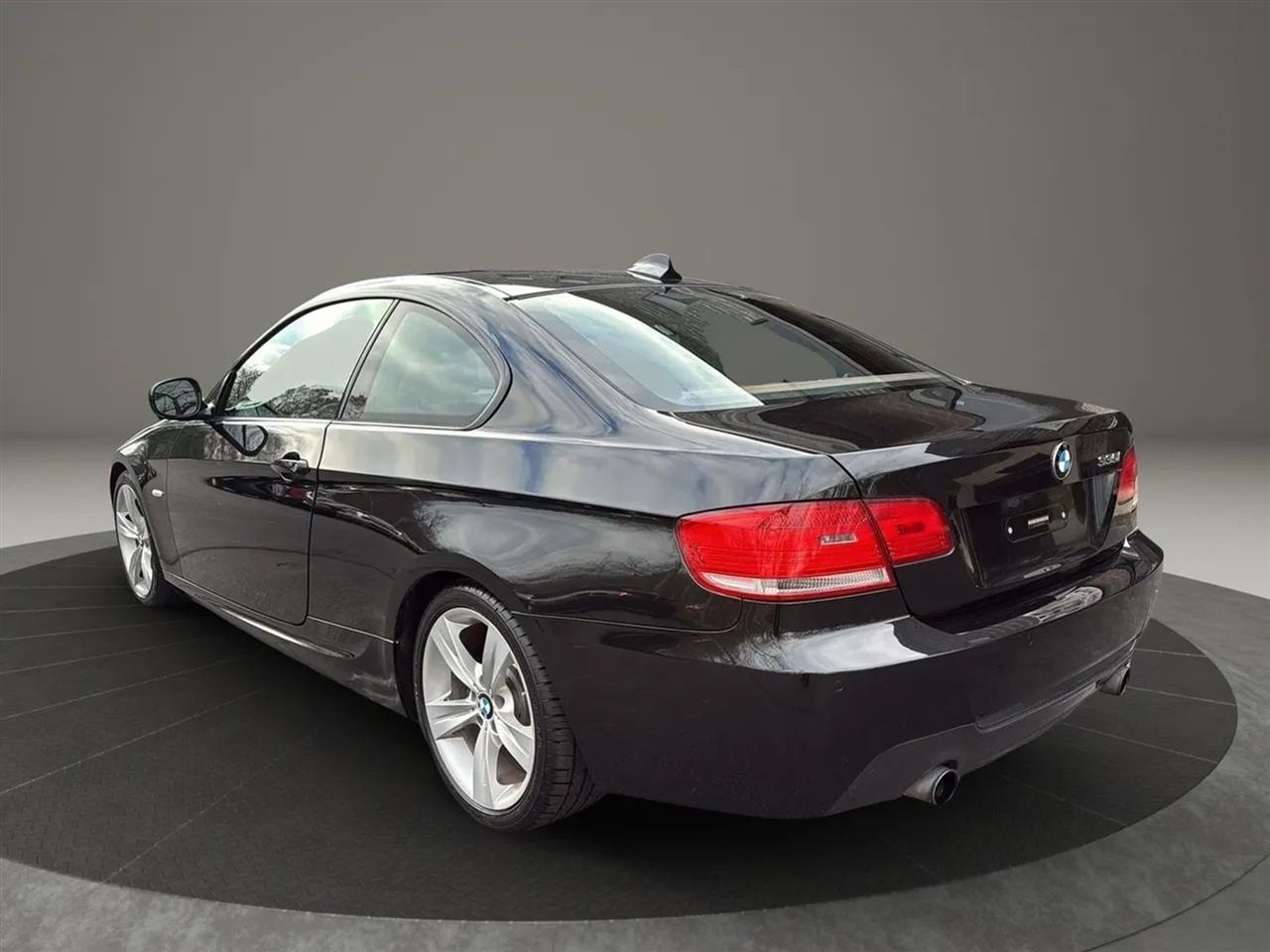 BMW 3-Series 335i Coupe 2010