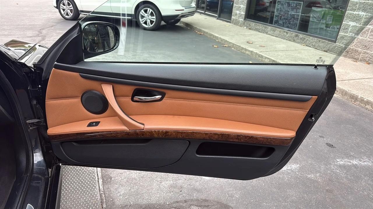 BMW 3-Series 335i Coupe 2010