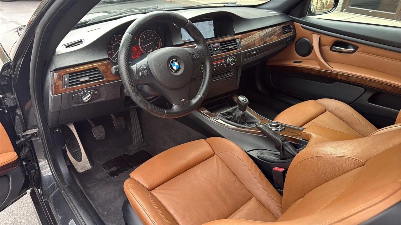 BMW 3-Series 335i Coupe 2010