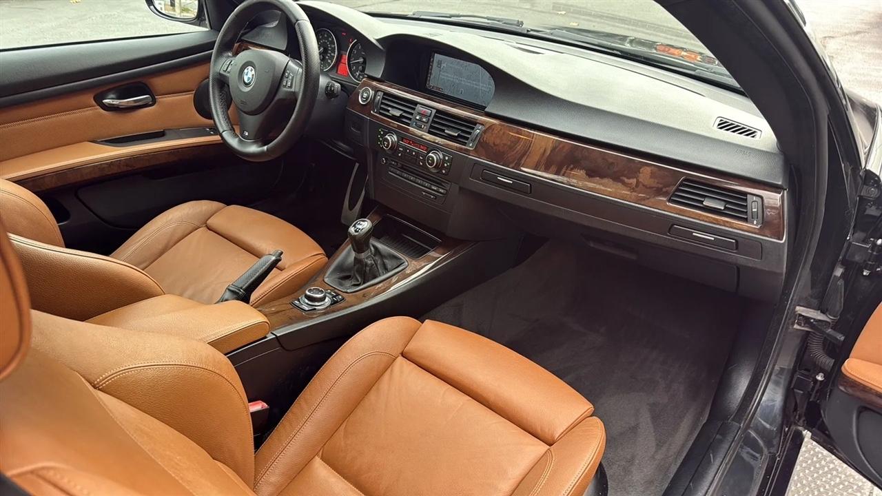 BMW 3-Series 335i Coupe 2010