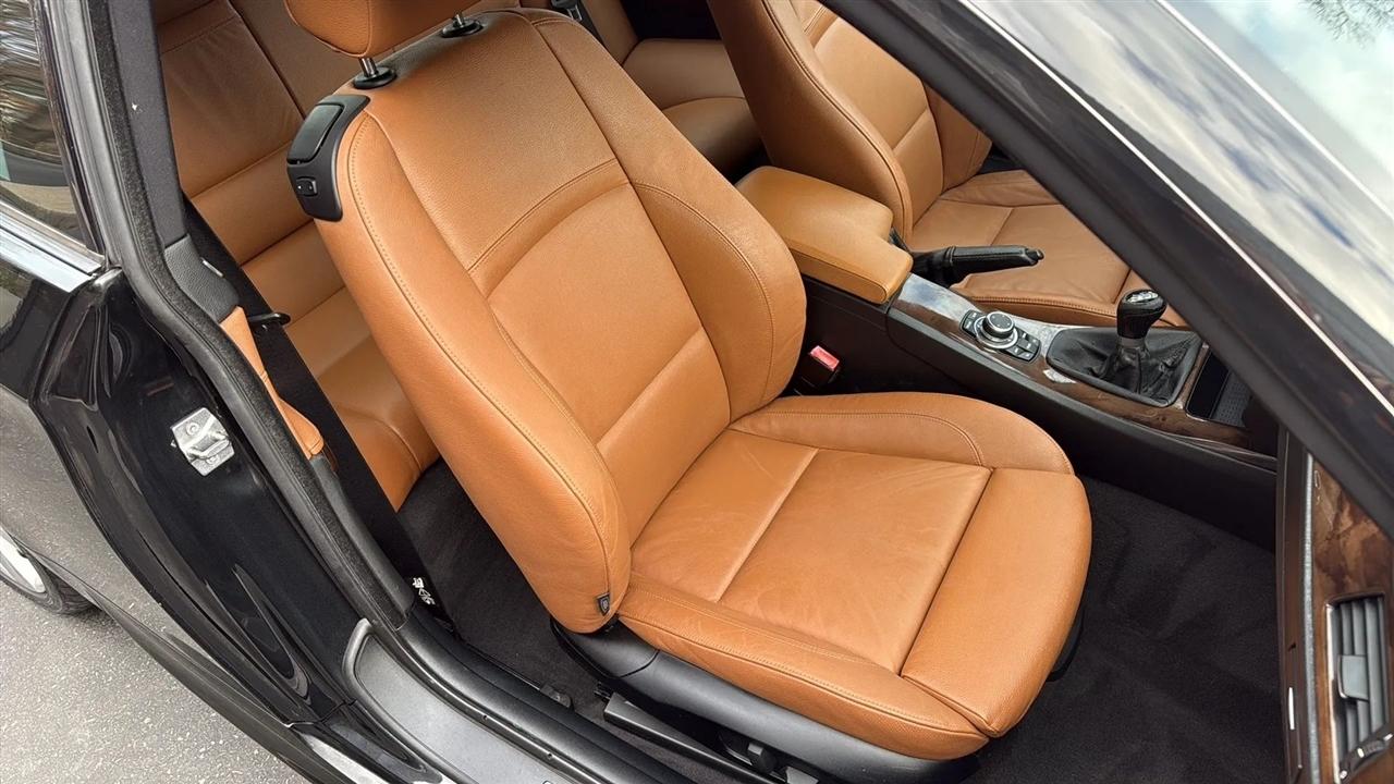 BMW 3-Series 335i Coupe 2010