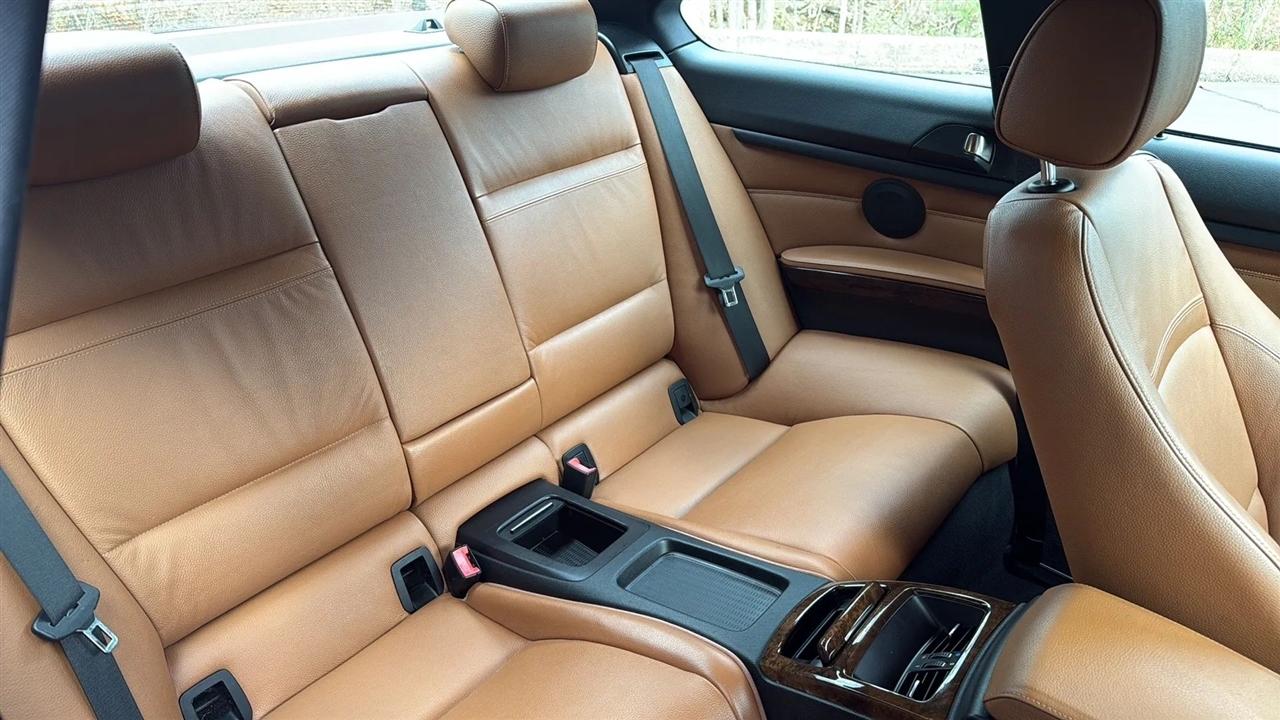 BMW 3-Series 335i Coupe 2010