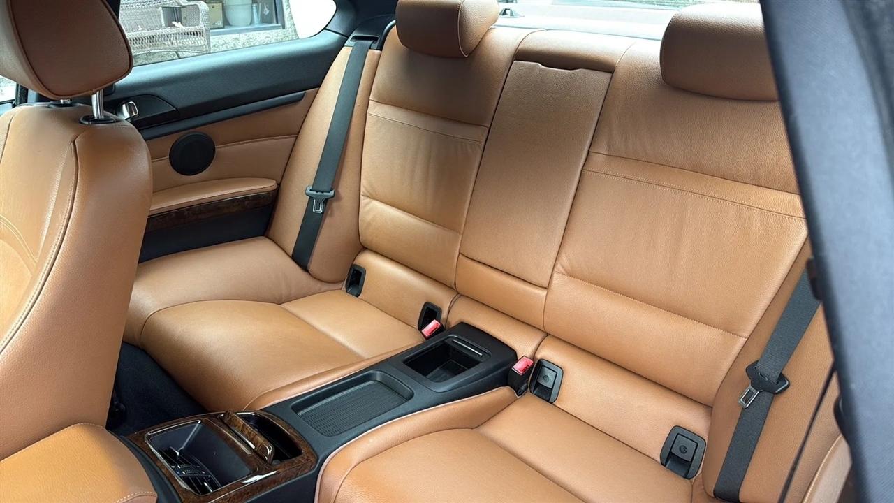 BMW 3-Series 335i Coupe 2010