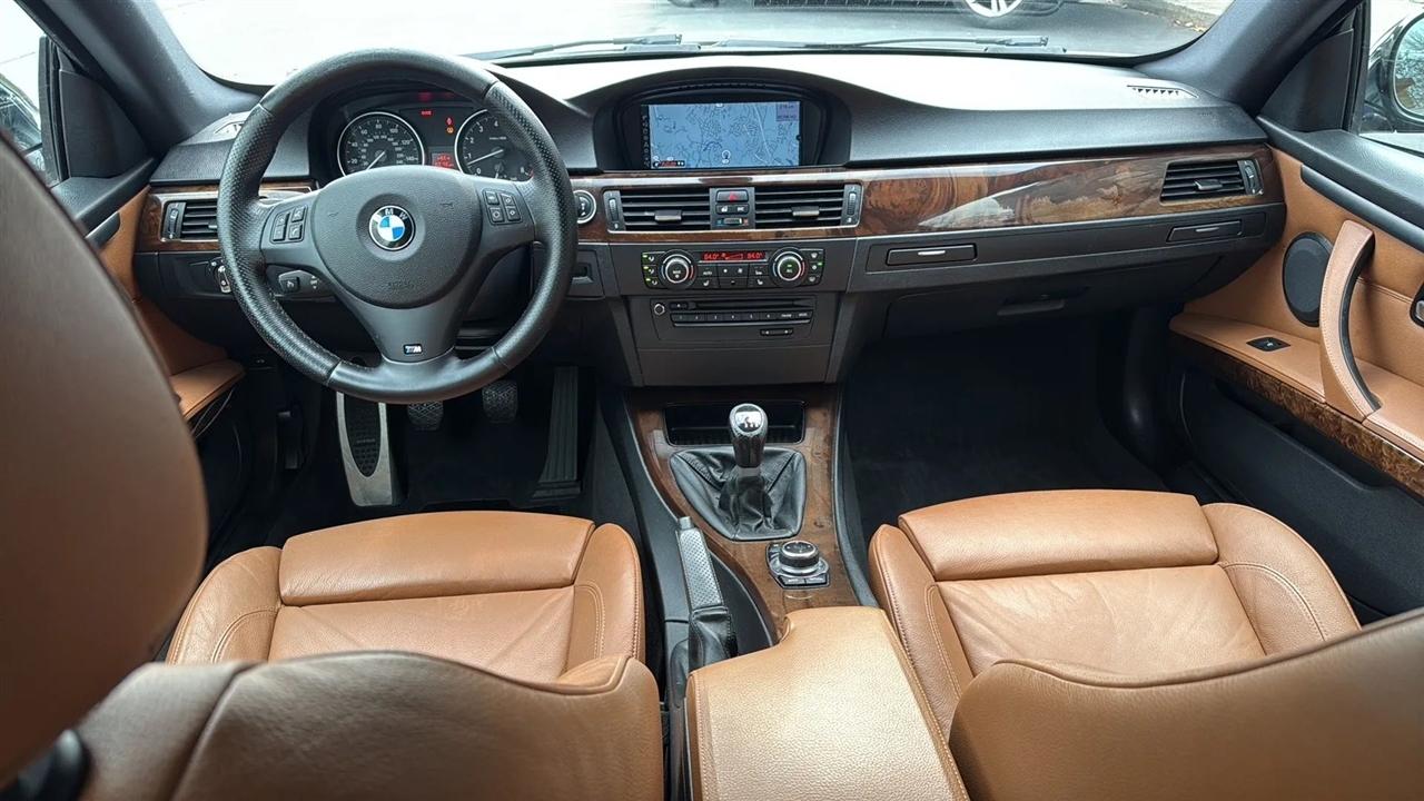 BMW 3-Series 335i Coupe 2010