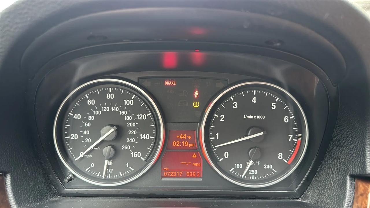 BMW 3-Series 335i Coupe 2010