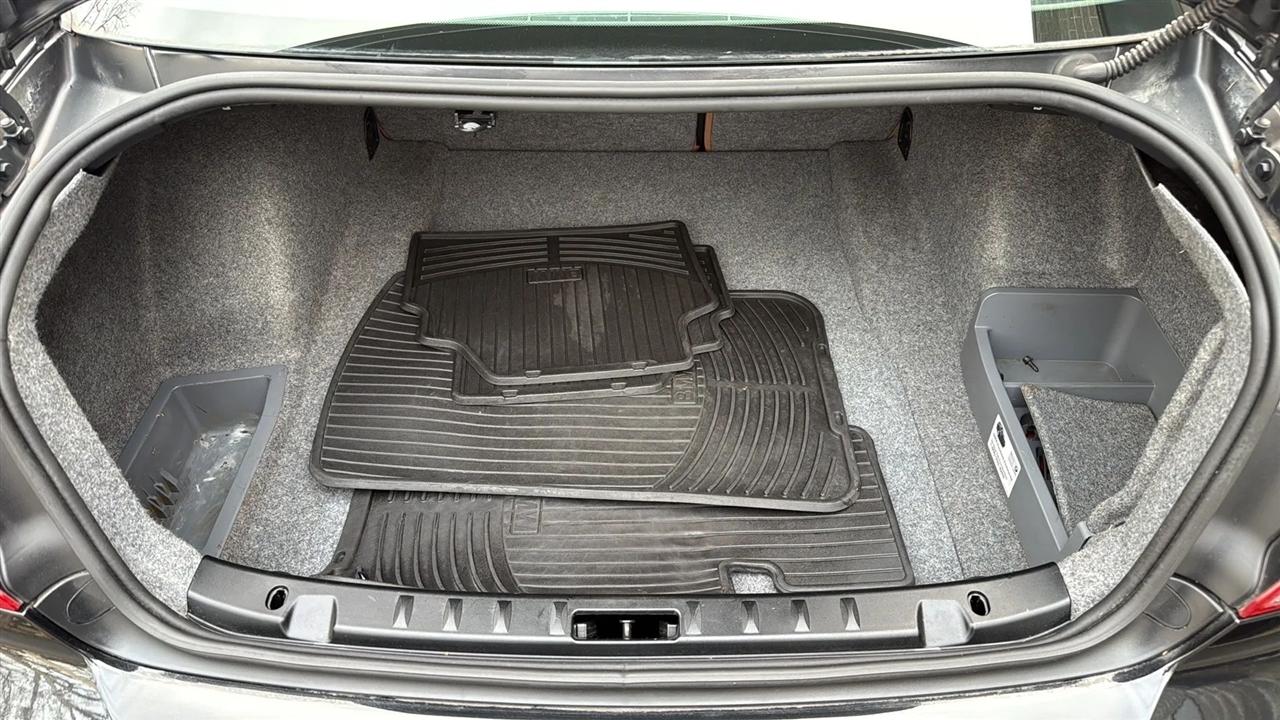 BMW 3-Series 335i Coupe 2010