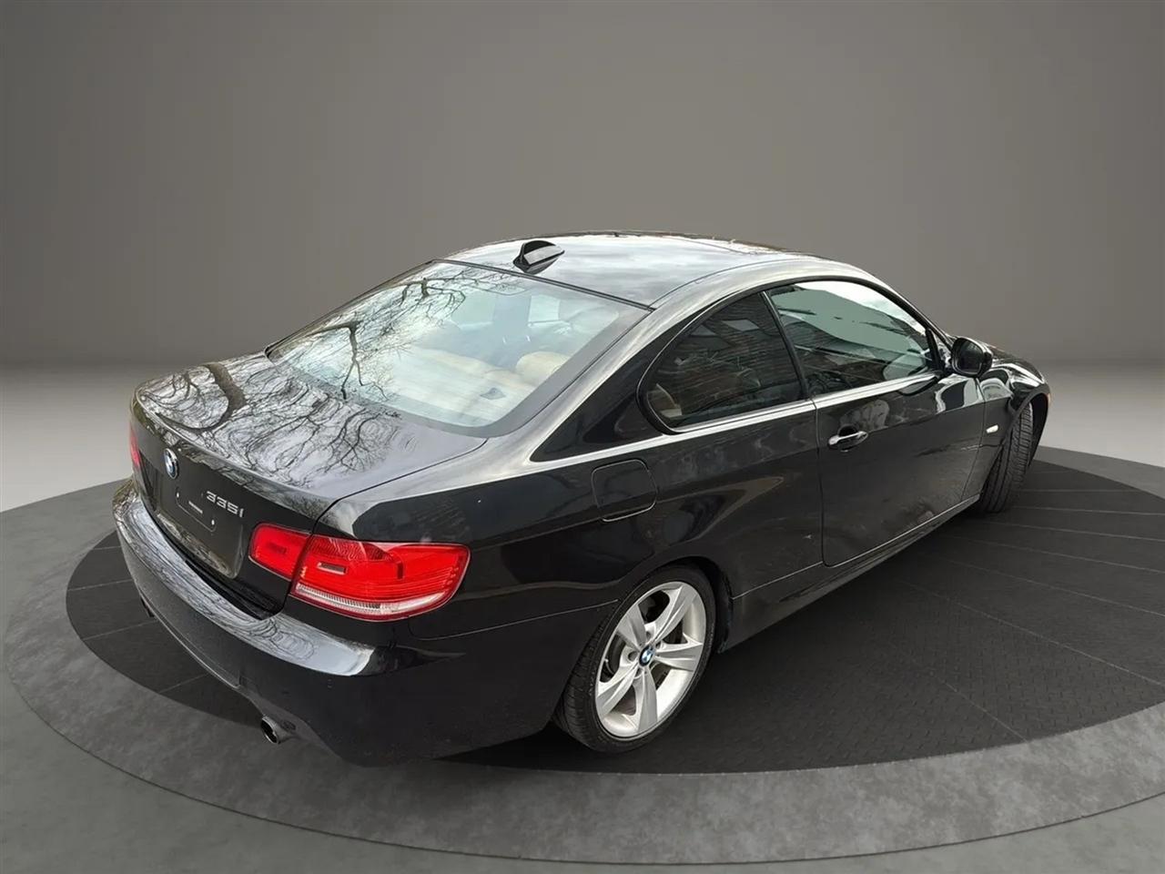 BMW 3-Series 335i Coupe 2010