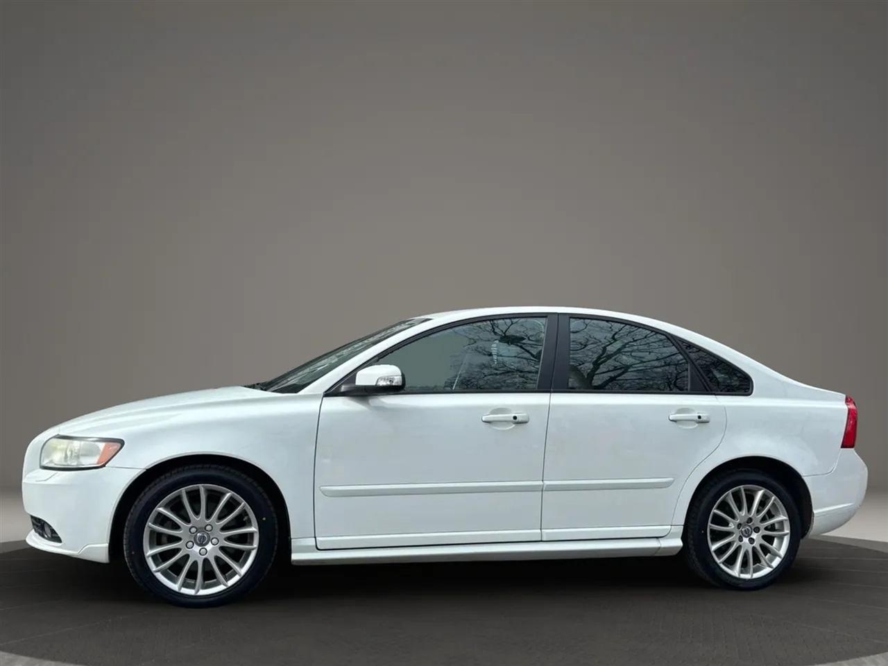 Volvo S40 2.4i 2010