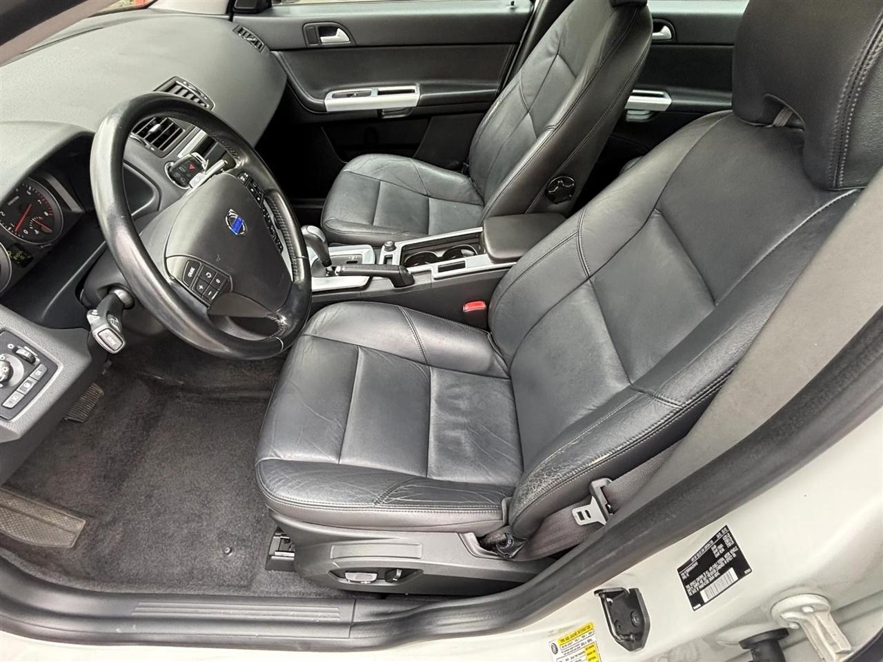 Volvo S40 2.4i 2010