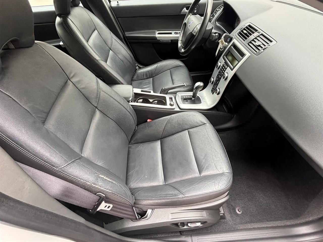 Volvo S40 2.4i 2010