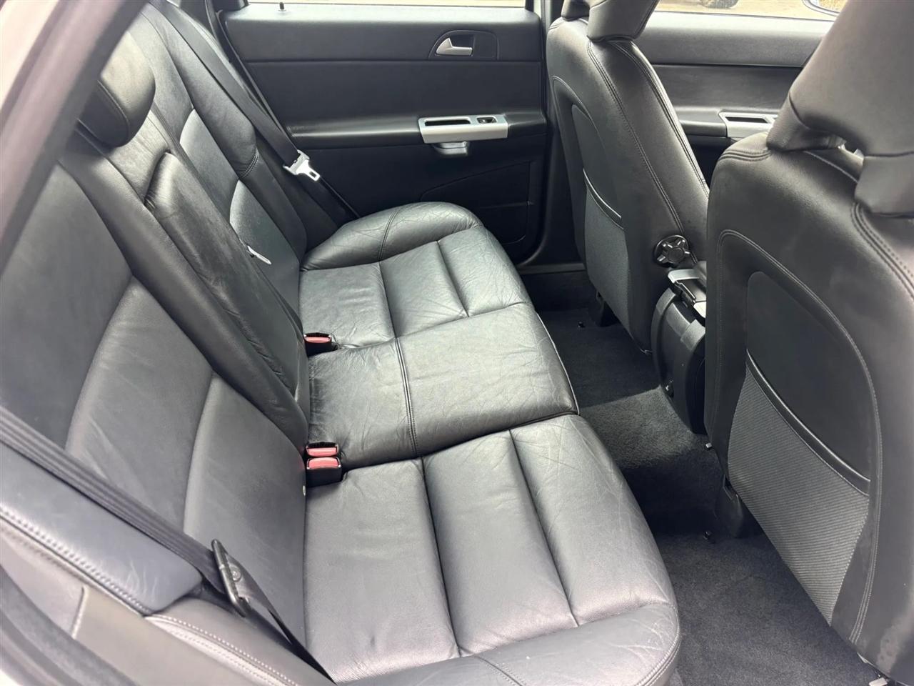 Volvo S40 2.4i 2010
