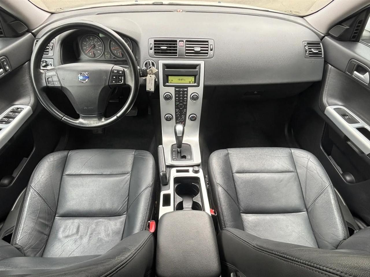 Volvo S40 2.4i 2010