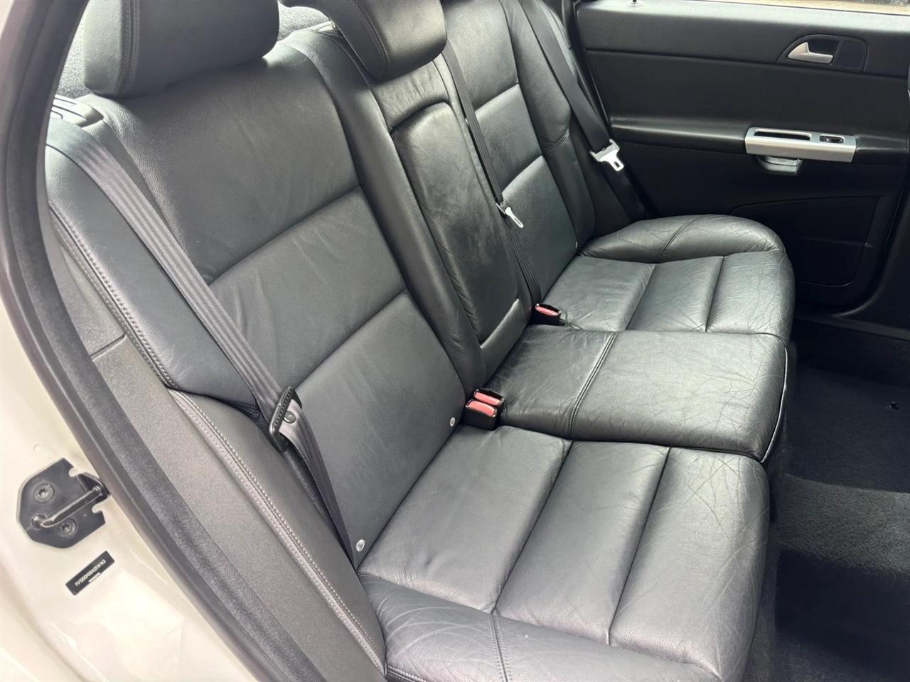 Volvo S40 2.4i 2010