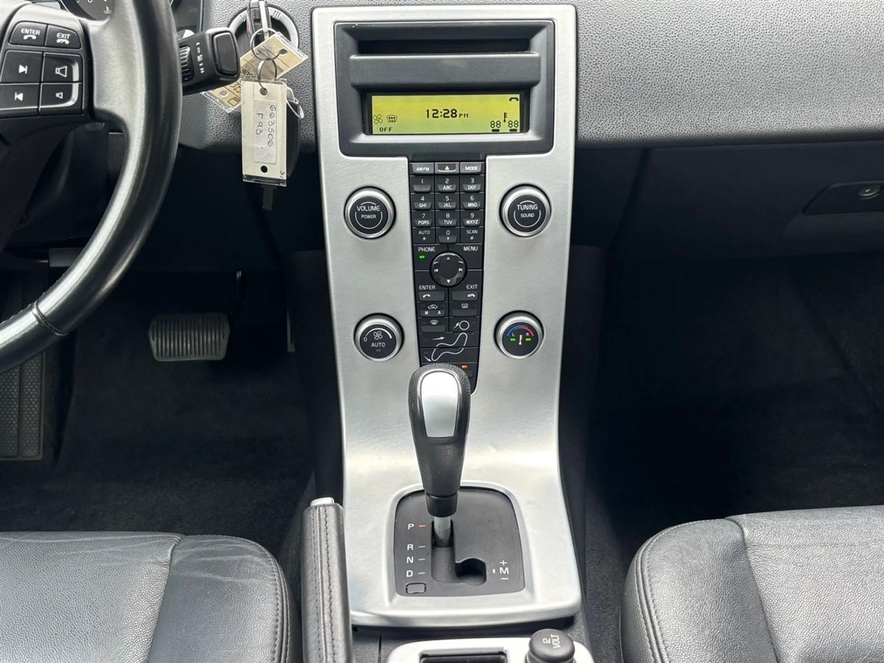 Volvo S40 2.4i 2010
