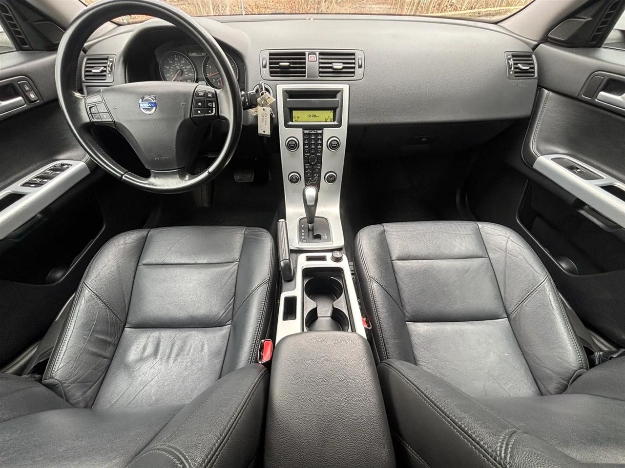 Volvo S40 2.4i 2010