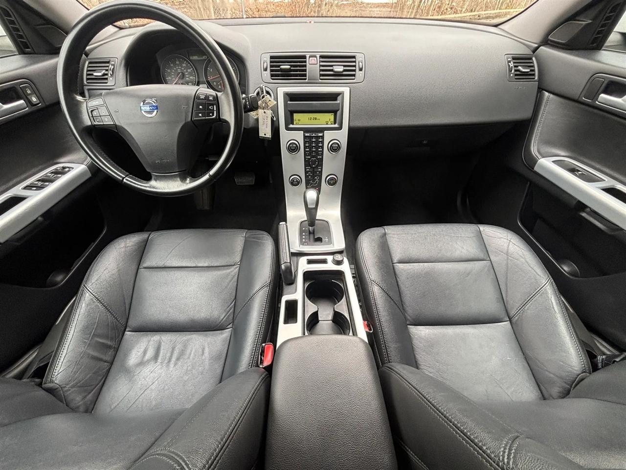 Volvo S40 2.4i 2010